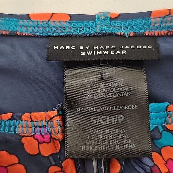 Marc by Marc Jacobs Maysie Floral zip scuba suit S - Picture 9 of 10